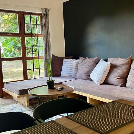 Loerieroep Estate - Mountainview Selfcatering Accommodation Nelspruit Mbombela Exterior photo